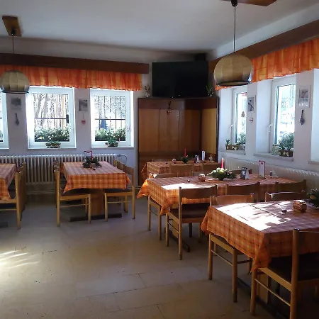 Casa de hóspedes Chata Miroslav 3*
